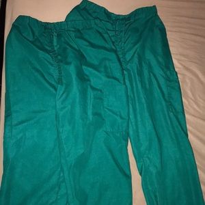 Green scrub pant